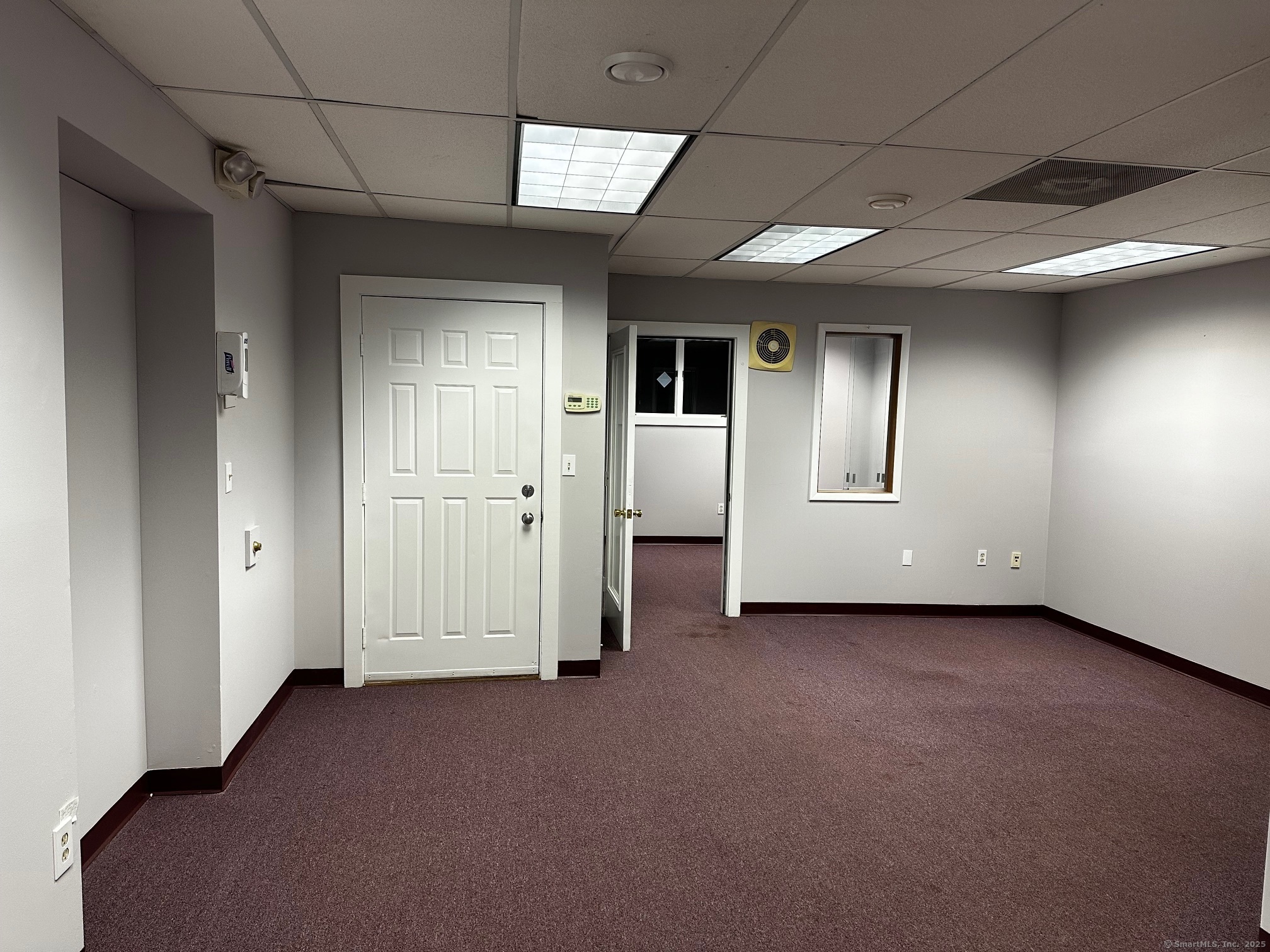 61 Ffyler Place Suffield CT 06078