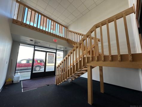 61 Ffyler Place Suffield CT 06078
