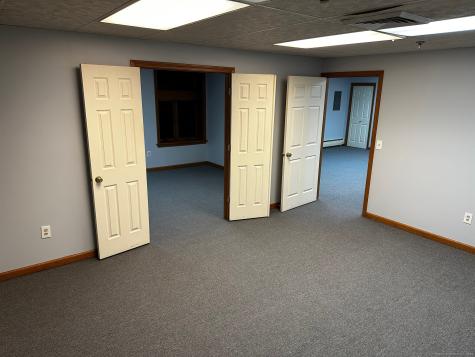 61 Ffyler Place Suffield CT 06078