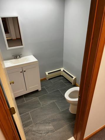 61 Ffyler Place Suffield CT 06078