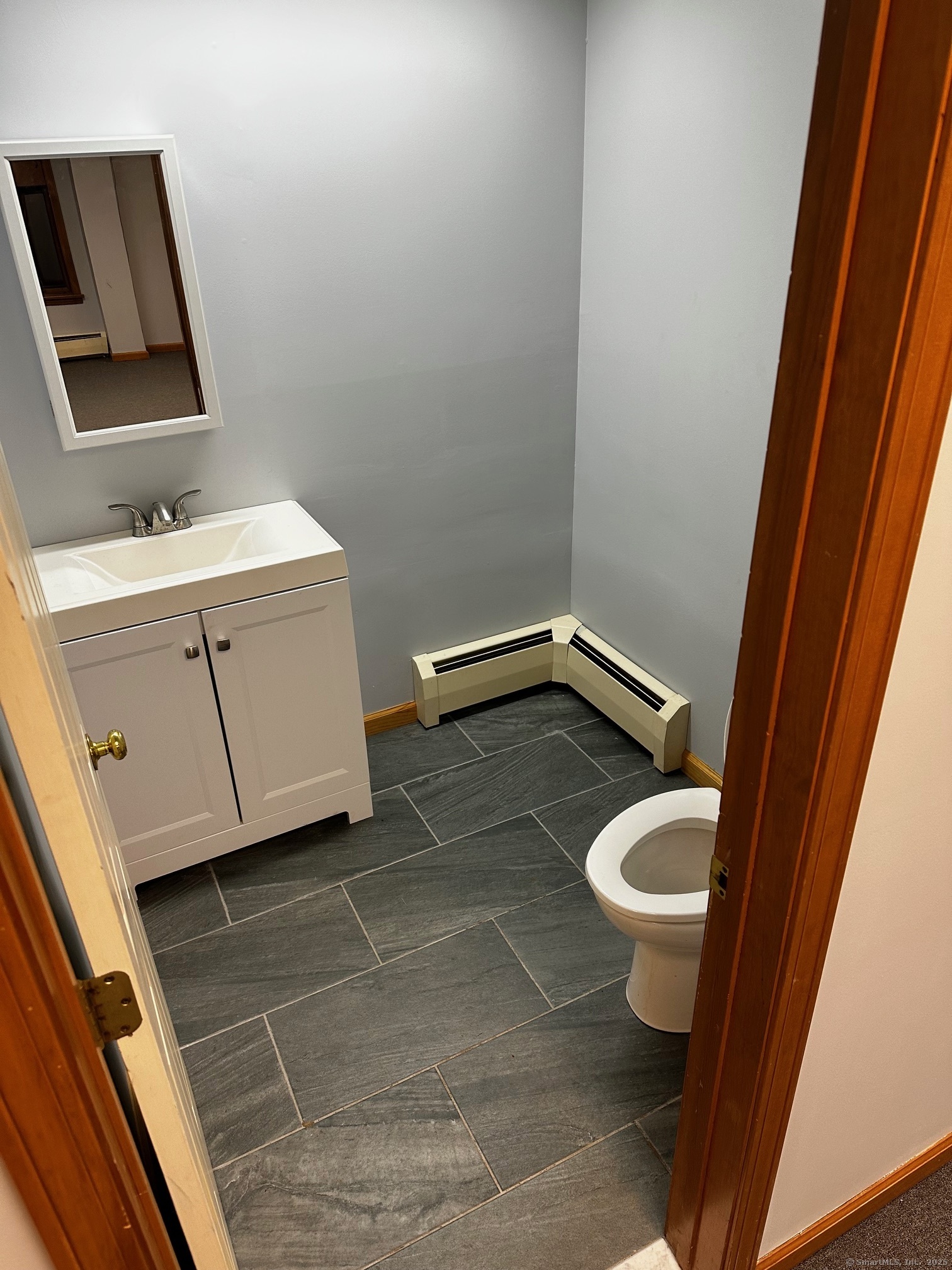 61 Ffyler Place Suffield CT 06078