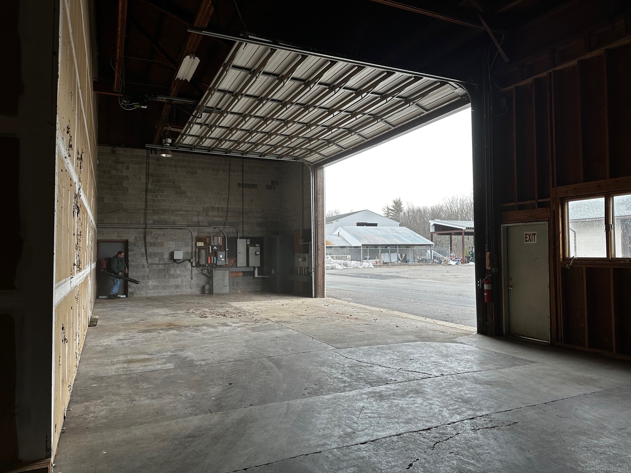 61 Ffyler Place Suffield CT 06078