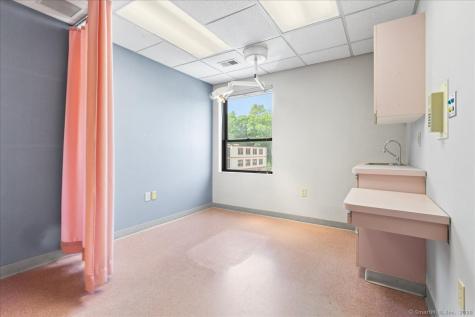 491 Gold Star Highway Groton CT 06340