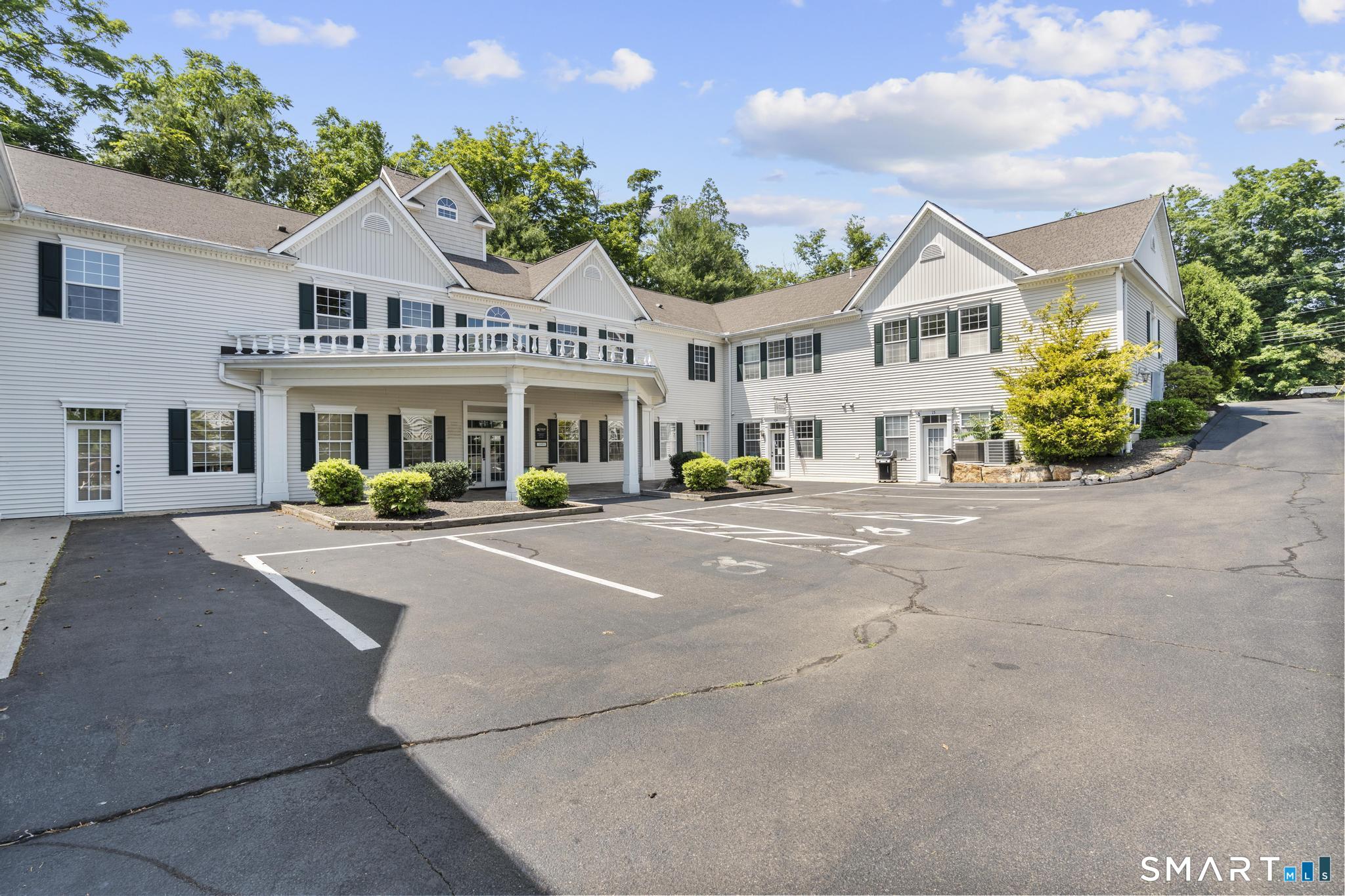 2488 Boston Post Road Guilford CT 06437