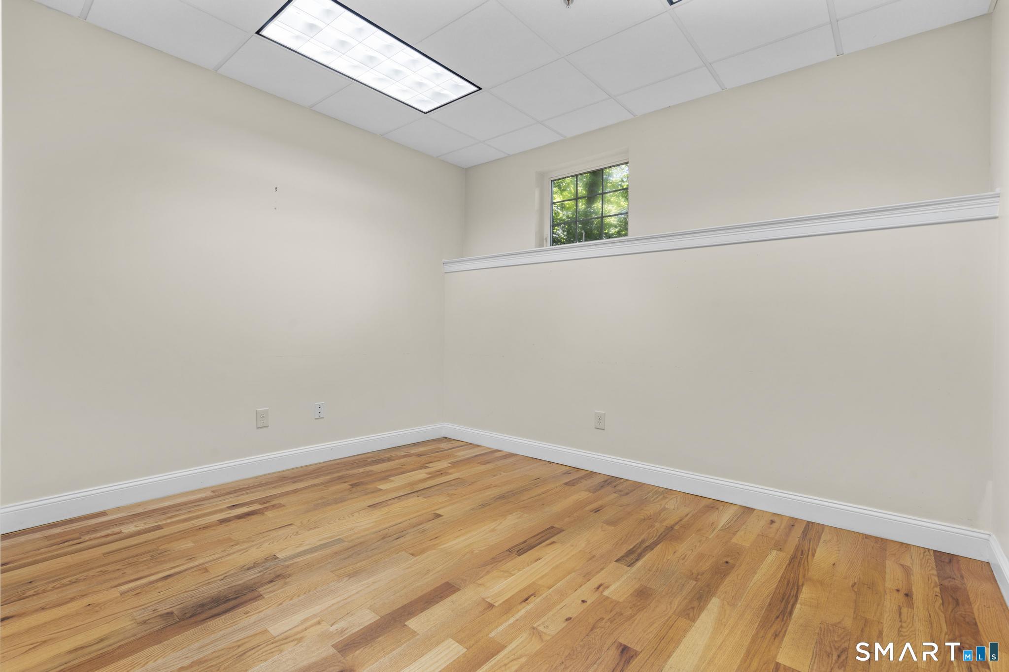 2488 Boston Post Road Guilford CT 06437