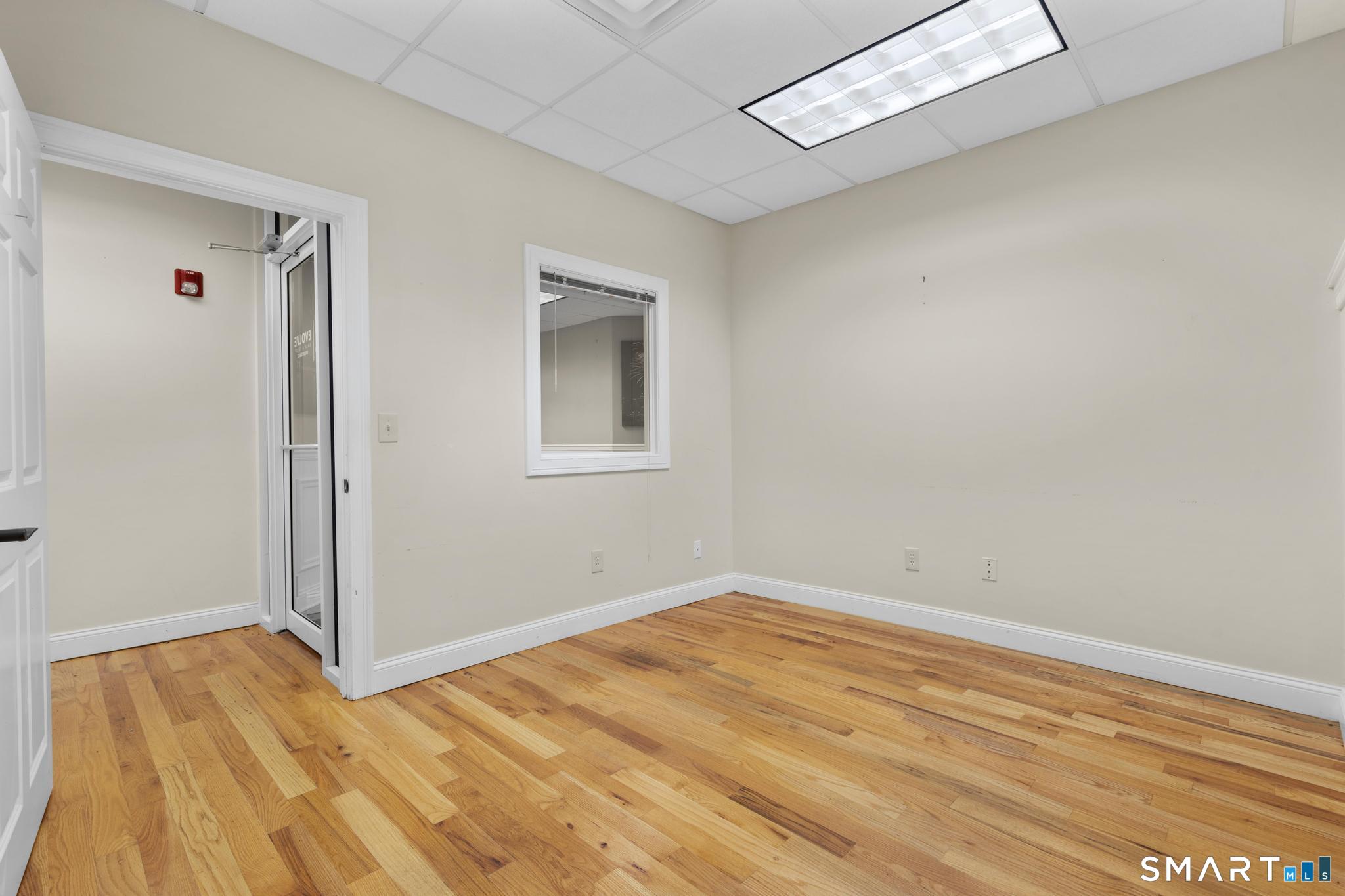 2488 Boston Post Road Guilford CT 06437