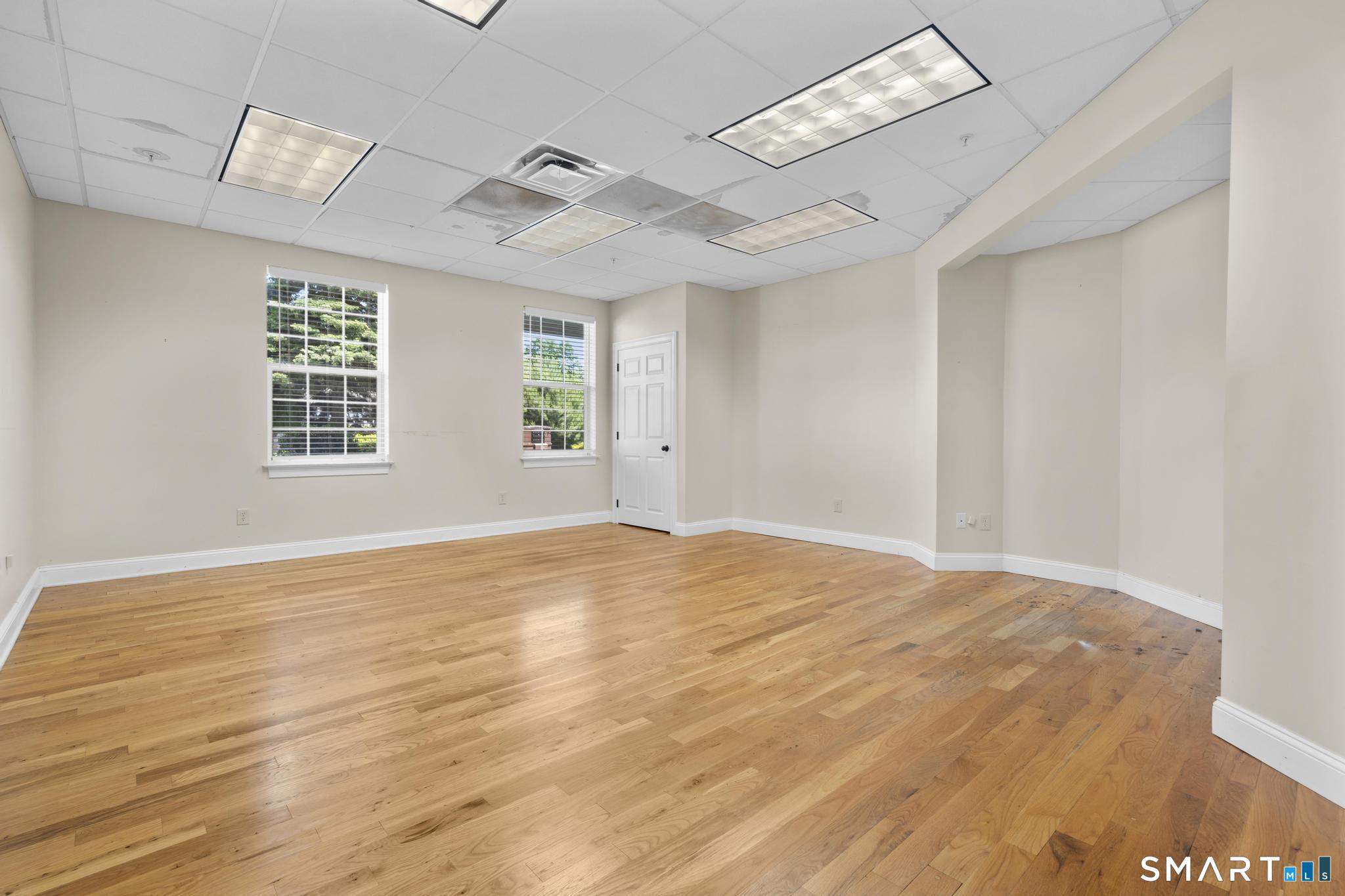 2488 Boston Post Road Guilford CT 06437