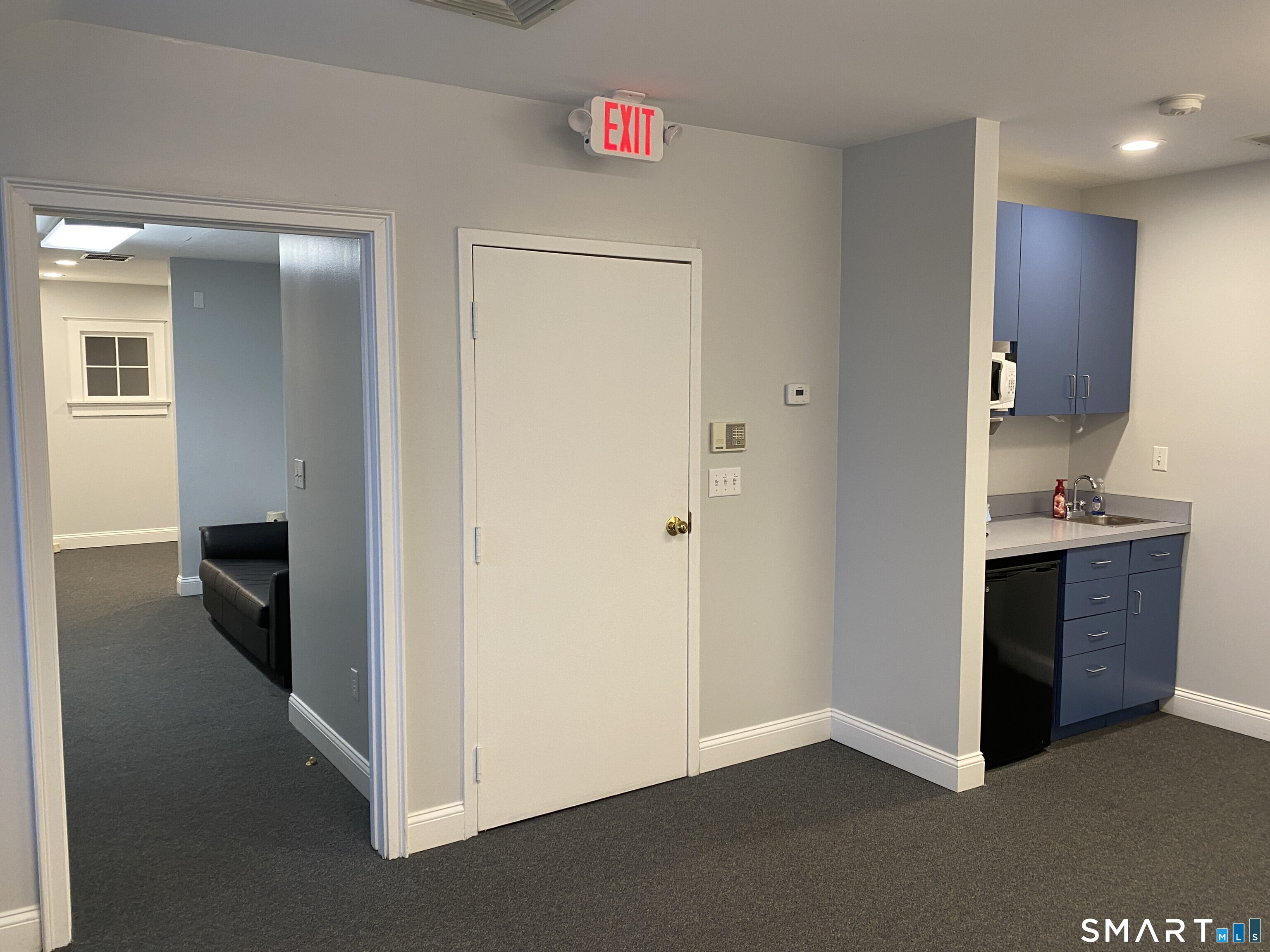95-127 Fenn Road Newington CT 06111