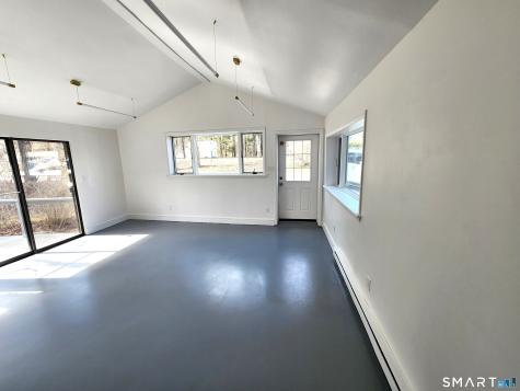 268 Simpaug Turnpike Redding CT 06896