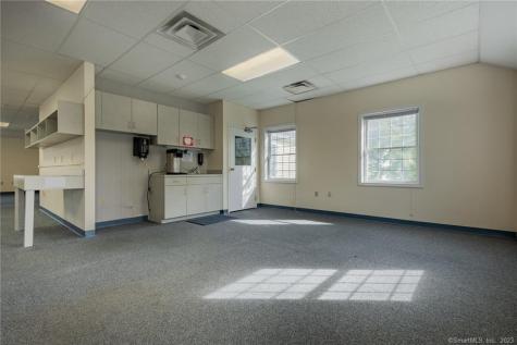 10 Bokum Road Essex CT 06426