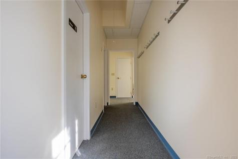 10 Bokum Road Essex CT 06426
