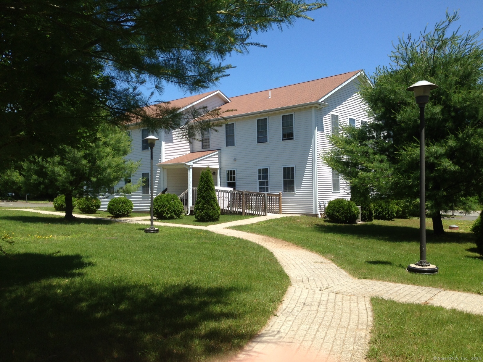 176 Route 81 Killingworth CT 06419
