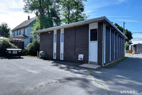 21 Middle East Turnpike Manchester CT 06040