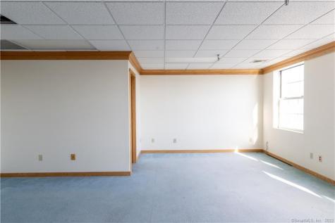 286 Maple Avenue Cheshire CT 06410