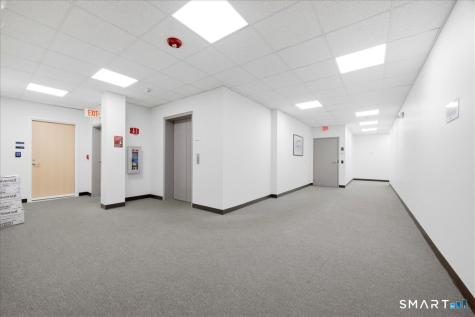 15 Thames Street Groton CT 06340