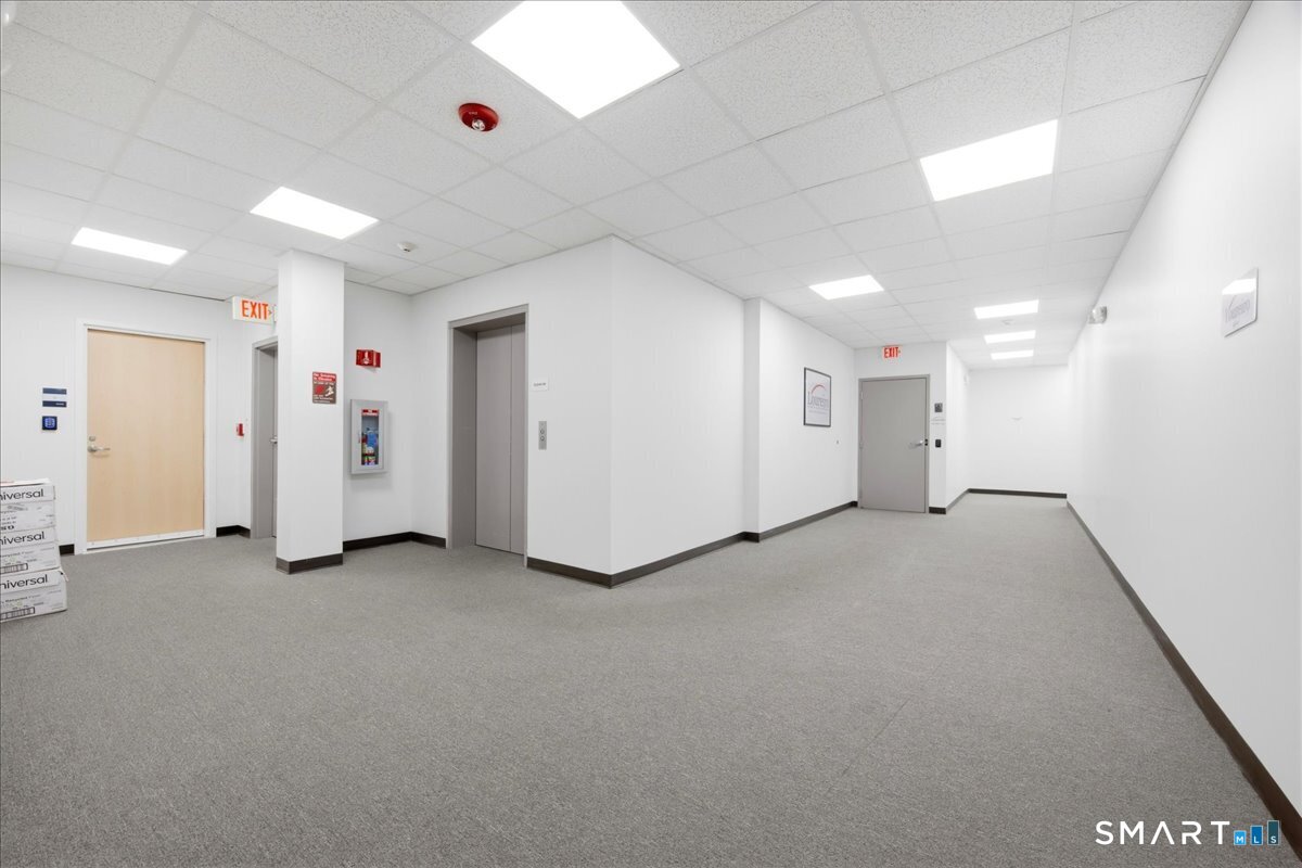 15 Thames Street Groton CT 06340