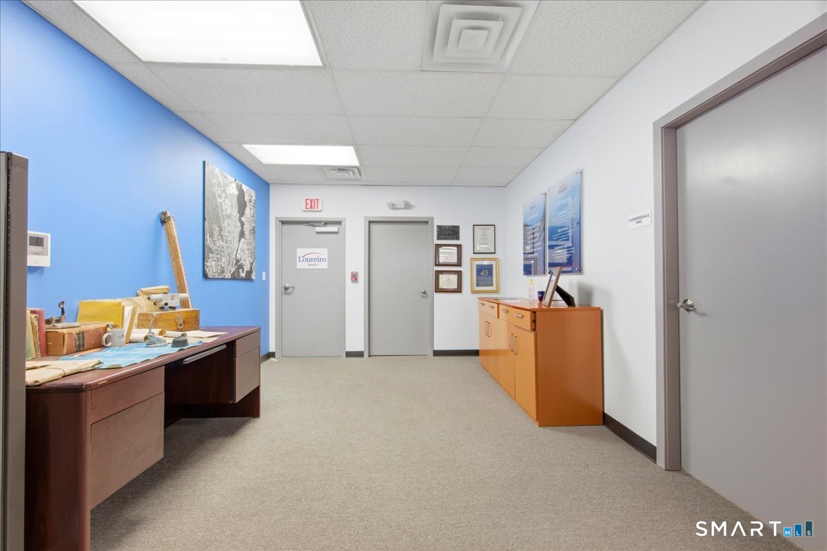 15 Thames Street Groton CT 06340