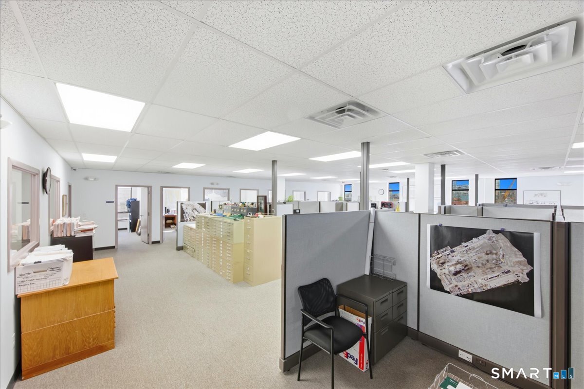 15 Thames Street Groton CT 06340