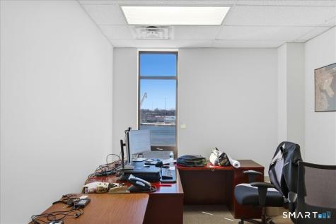 15 Thames Street Groton CT 06340