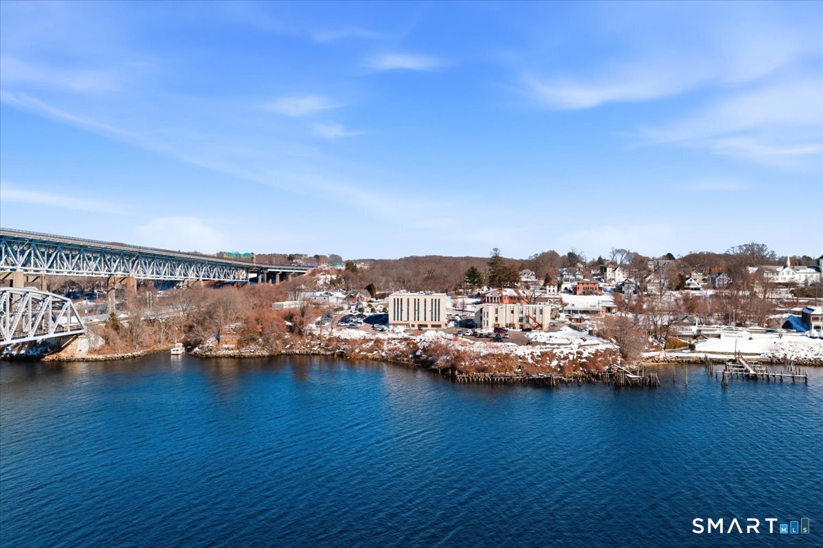 15 Thames Street Groton CT 06340