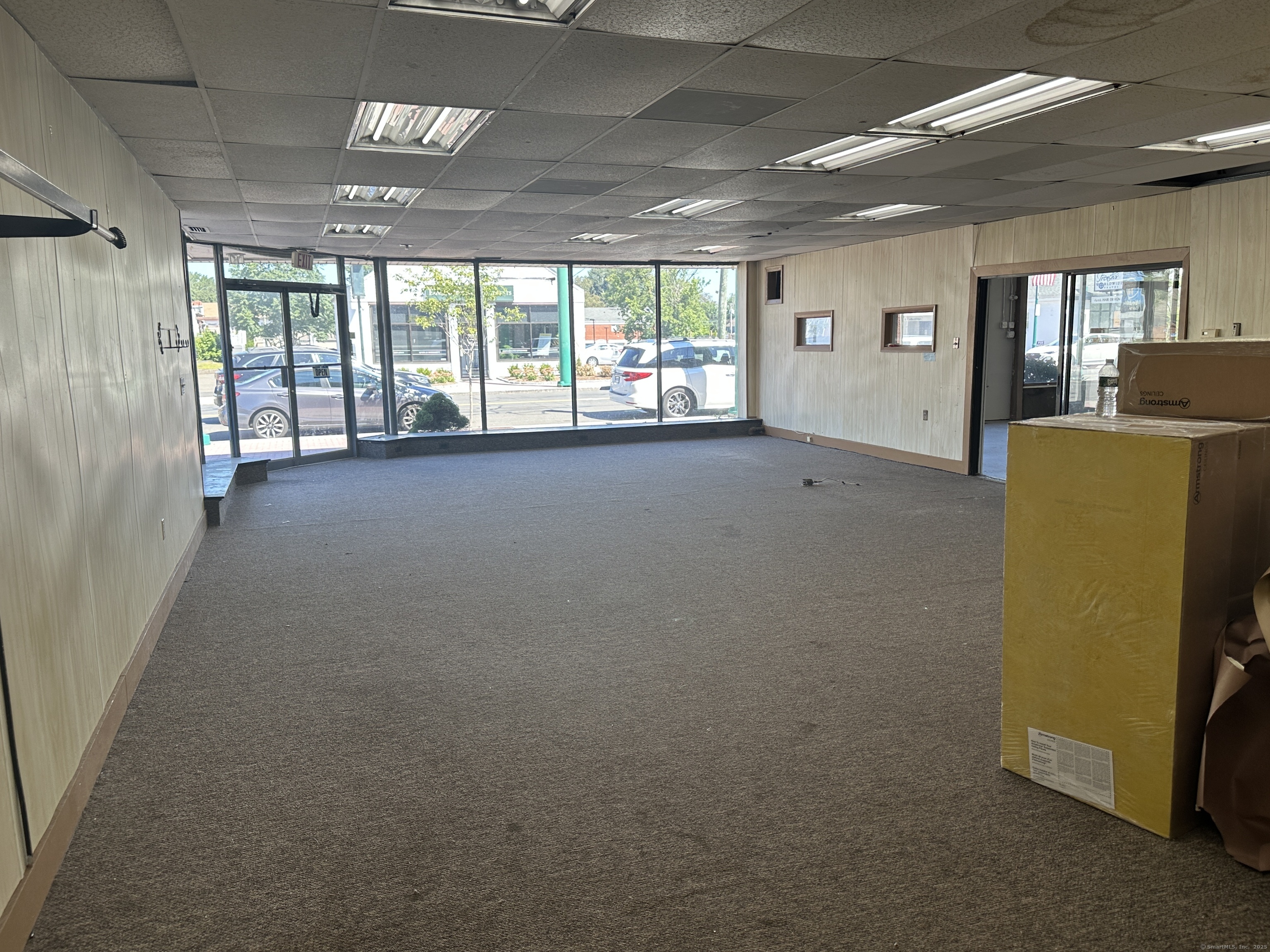 25 Market Square Newington CT 06111