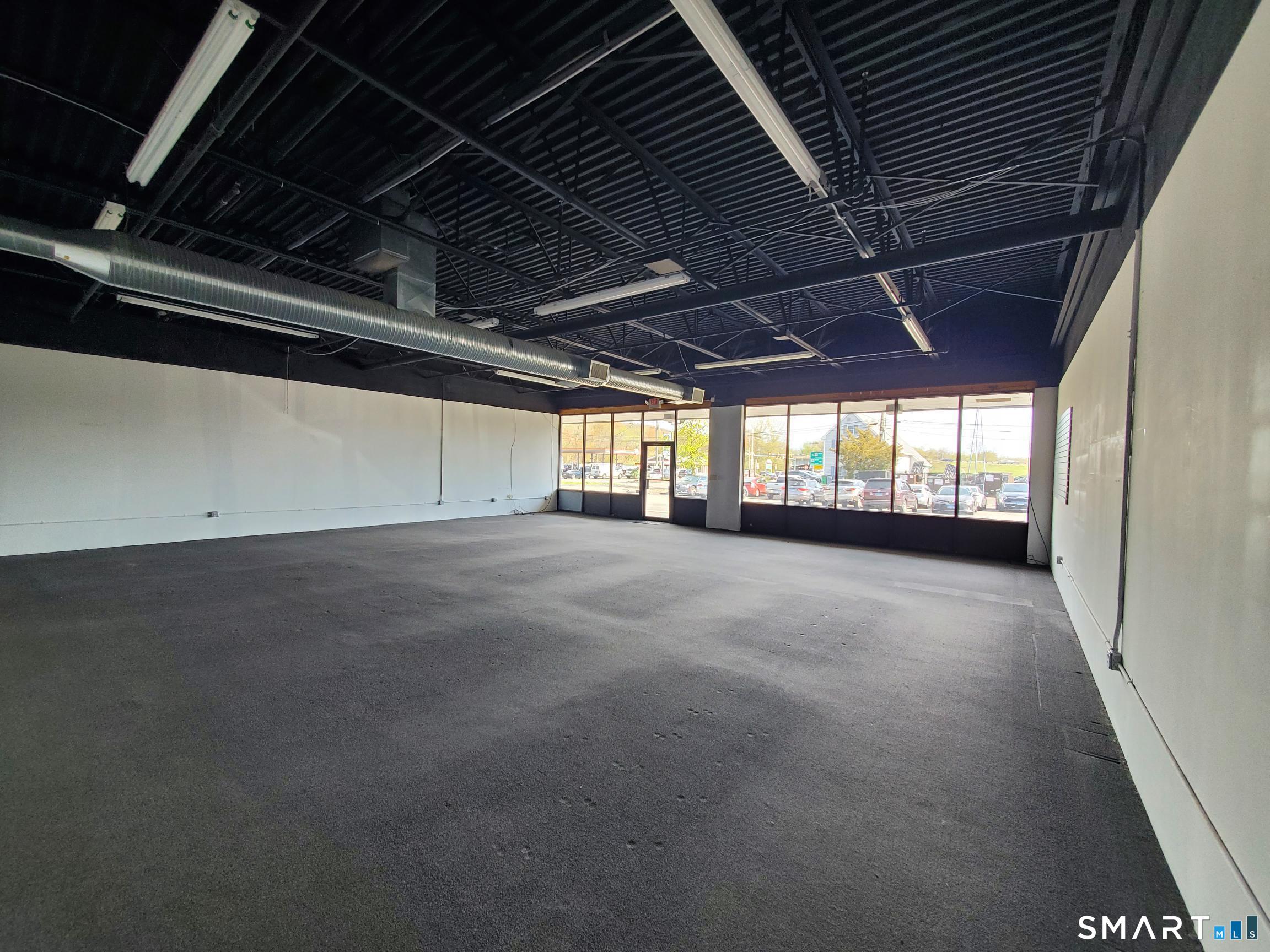 1666 Litchfield Turnpike Woodbridge CT 06525