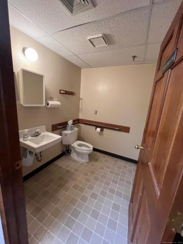 402 Thames Street Groton CT 06340