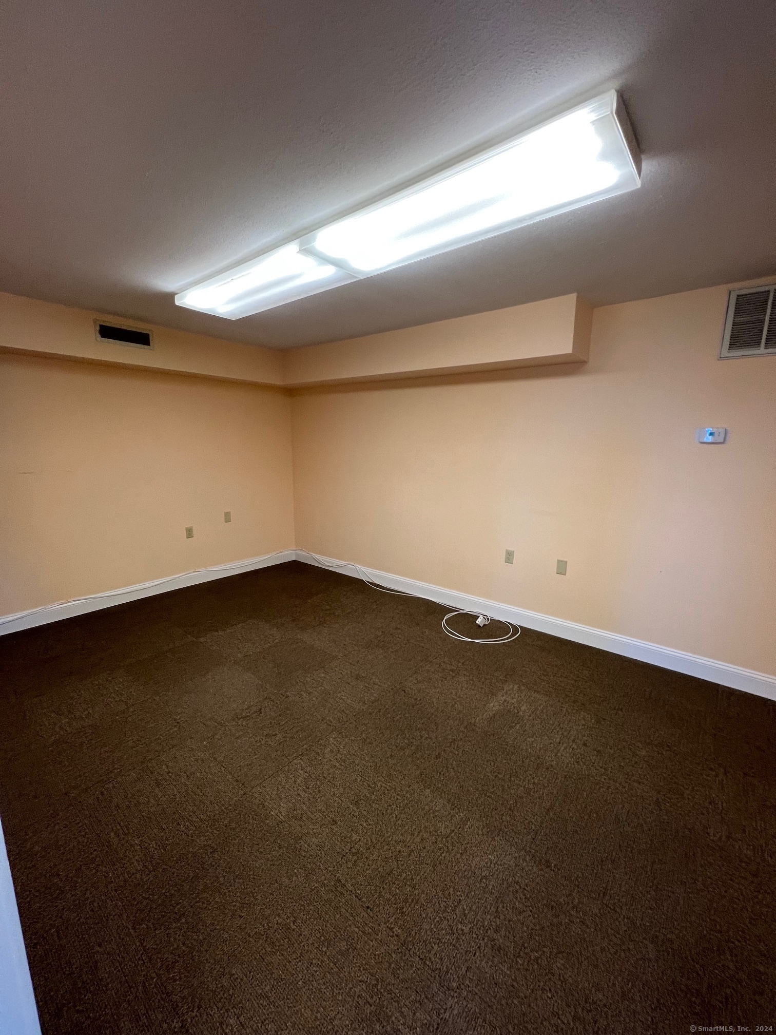 402 Thames Street Groton CT 06340