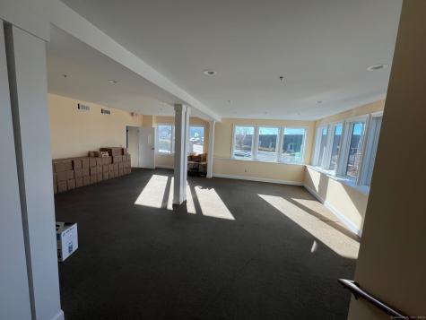 402 Thames Street Groton CT 06340