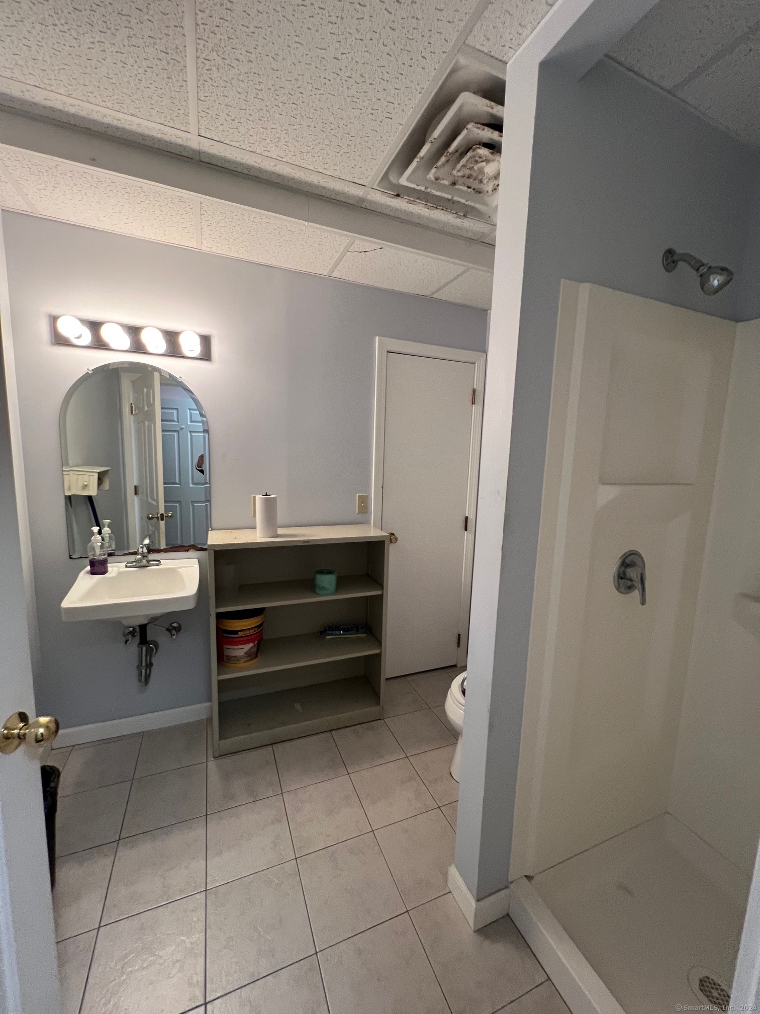 402 Thames Street Groton CT 06340