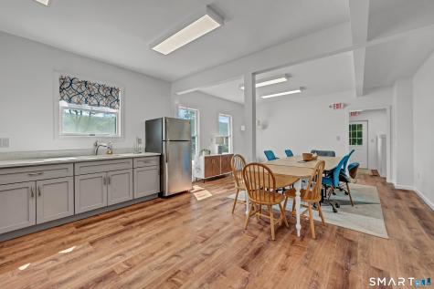 14 Elm Street New Milford CT 06776