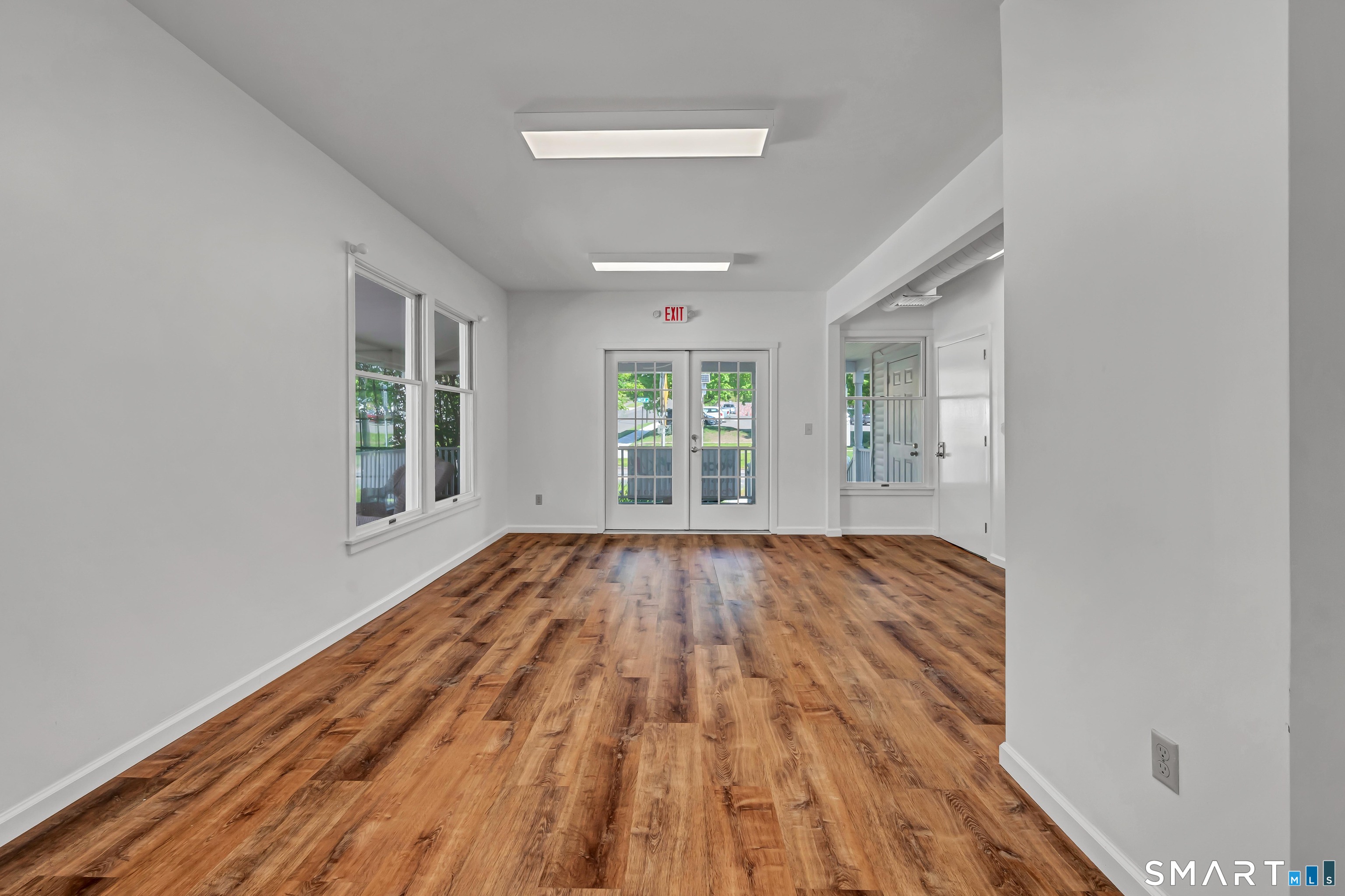 14 Elm Street New Milford CT 06776