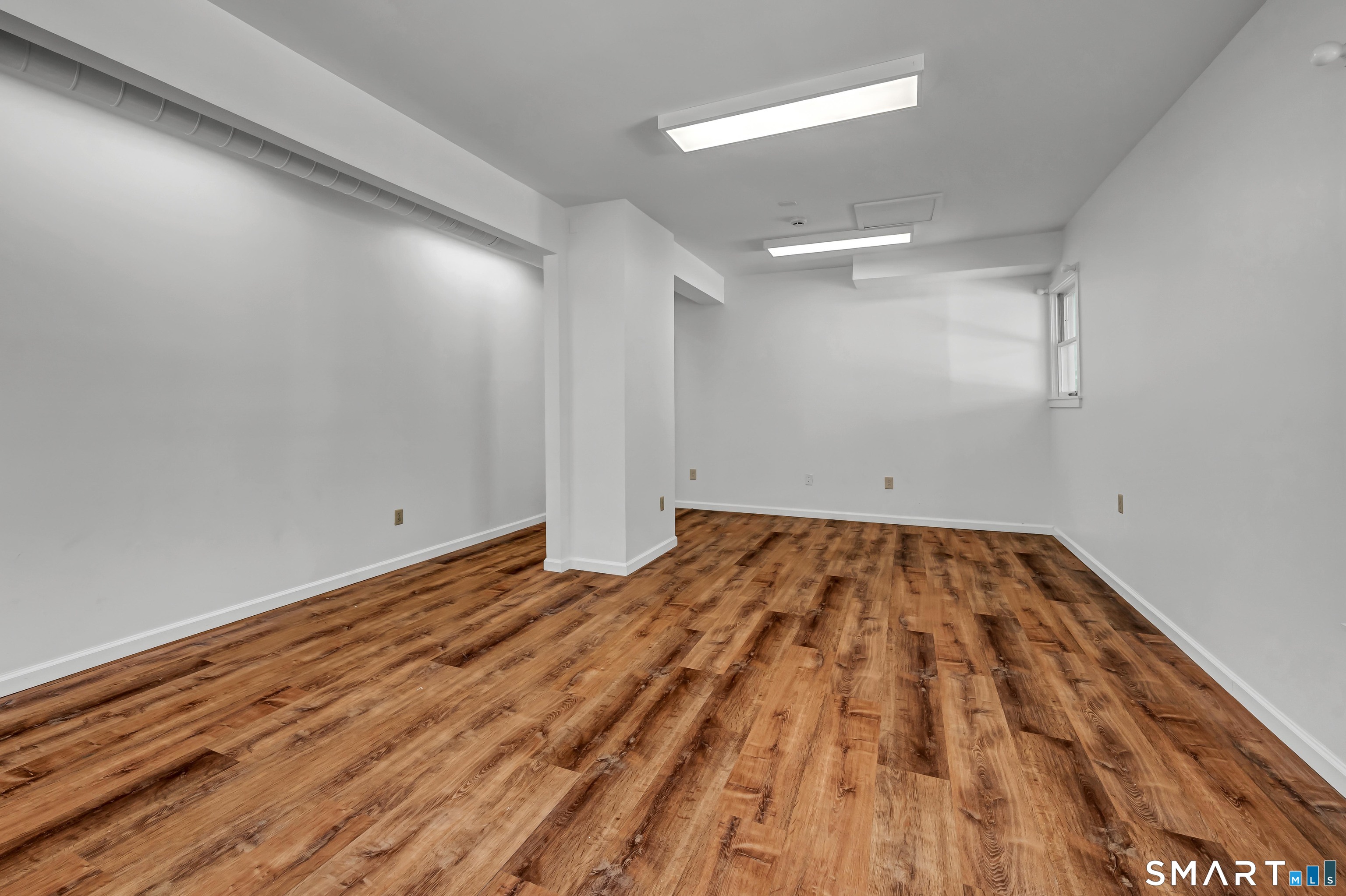 14 Elm Street New Milford CT 06776