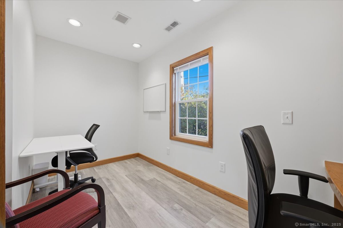 123 Elm Street Old Saybrook CT 06475