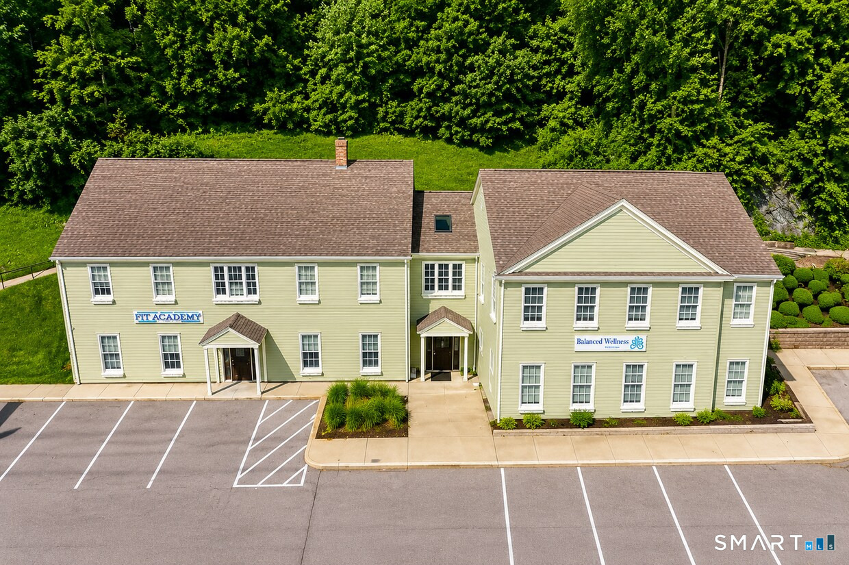 620 Route 32 Montville CT 06382