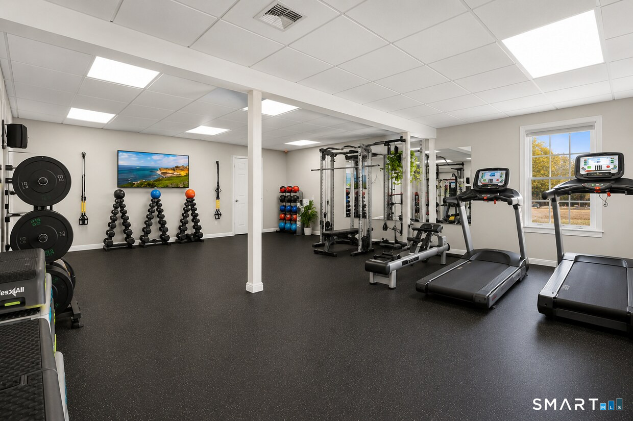 620 Route 32 Montville CT 06382