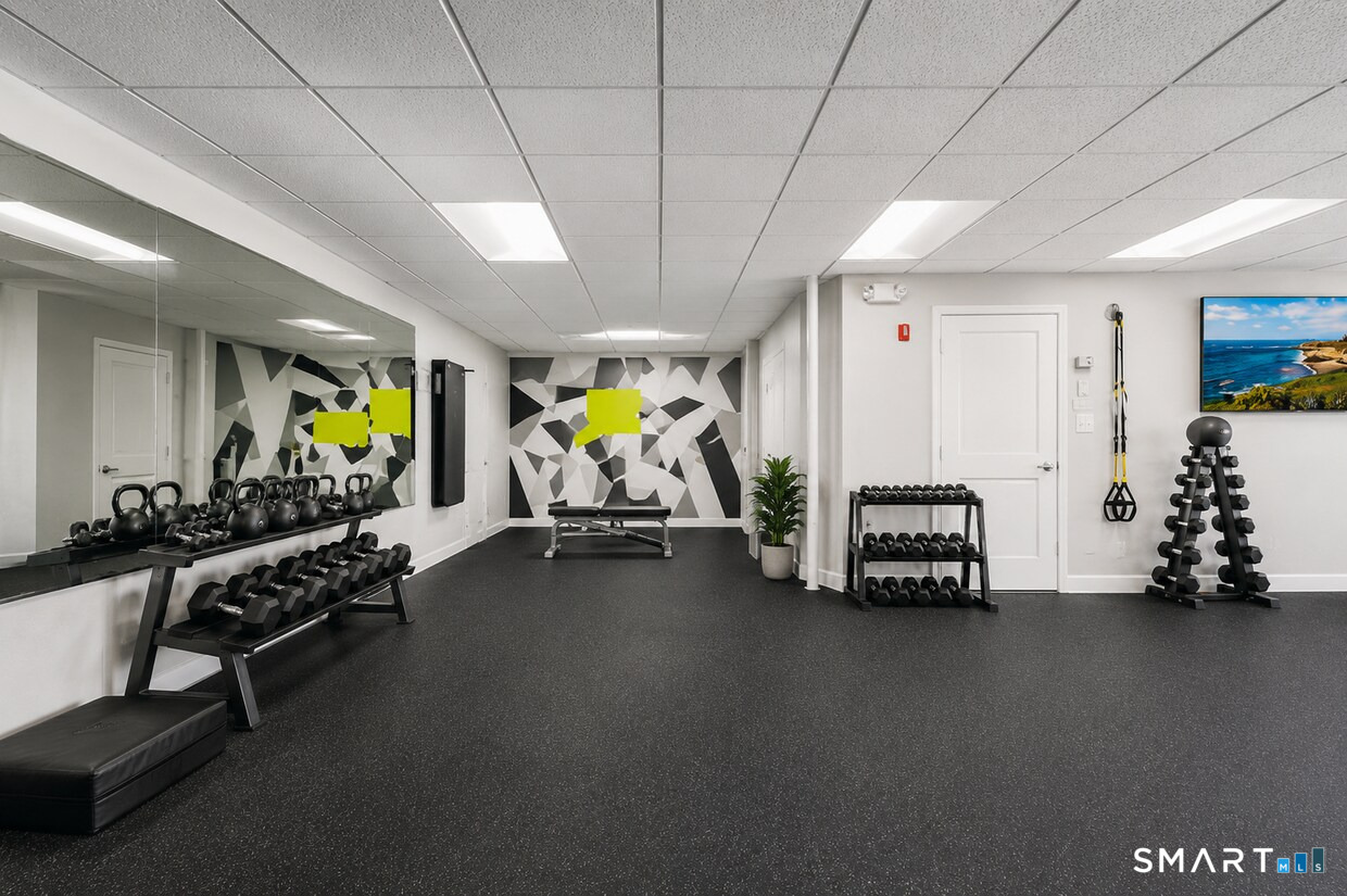 620 Route 32 Montville CT 06382