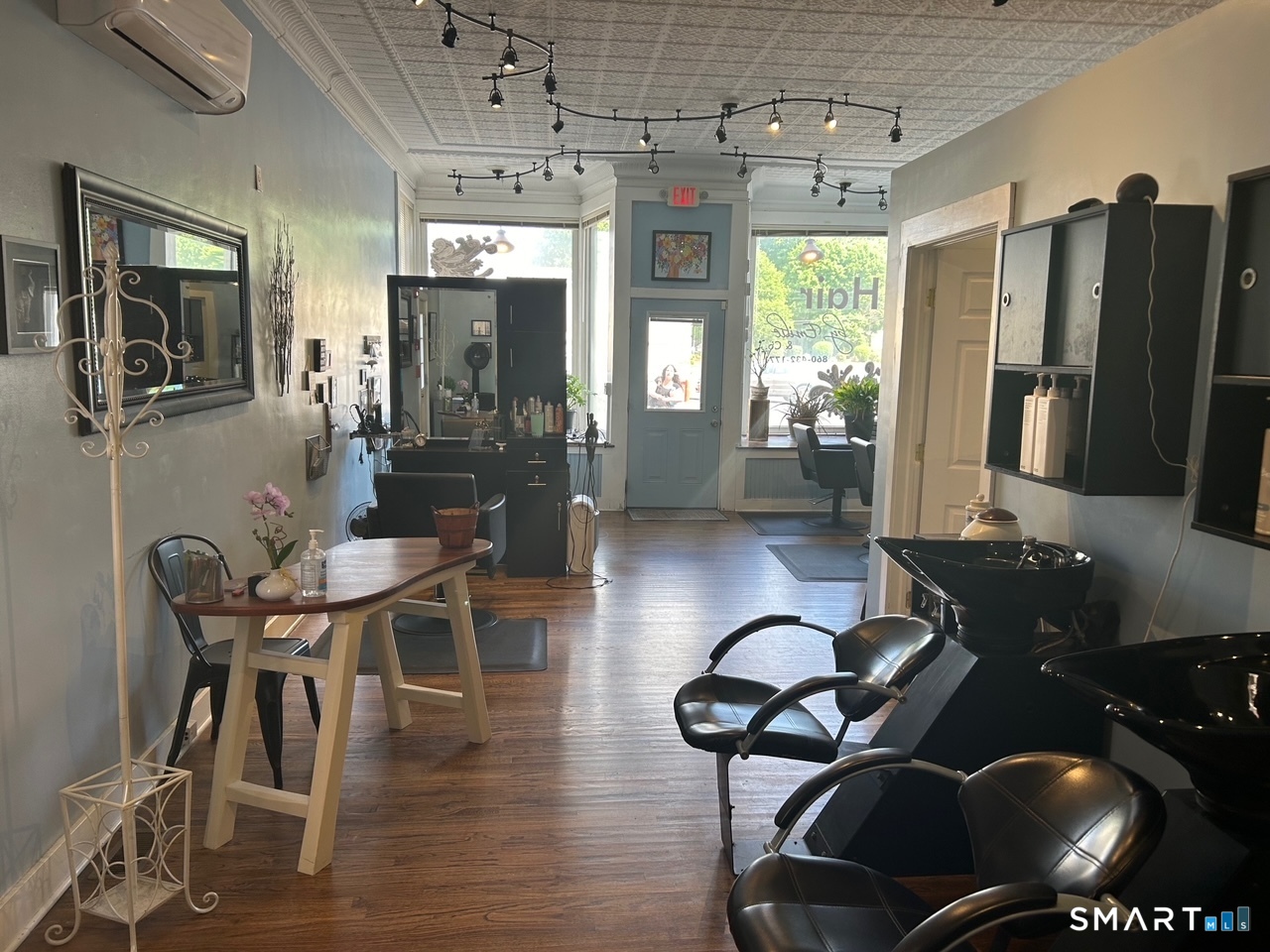 18 Bissell Street Manchester CT 06040