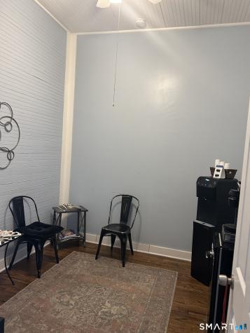 18 Bissell Street Manchester CT 06040