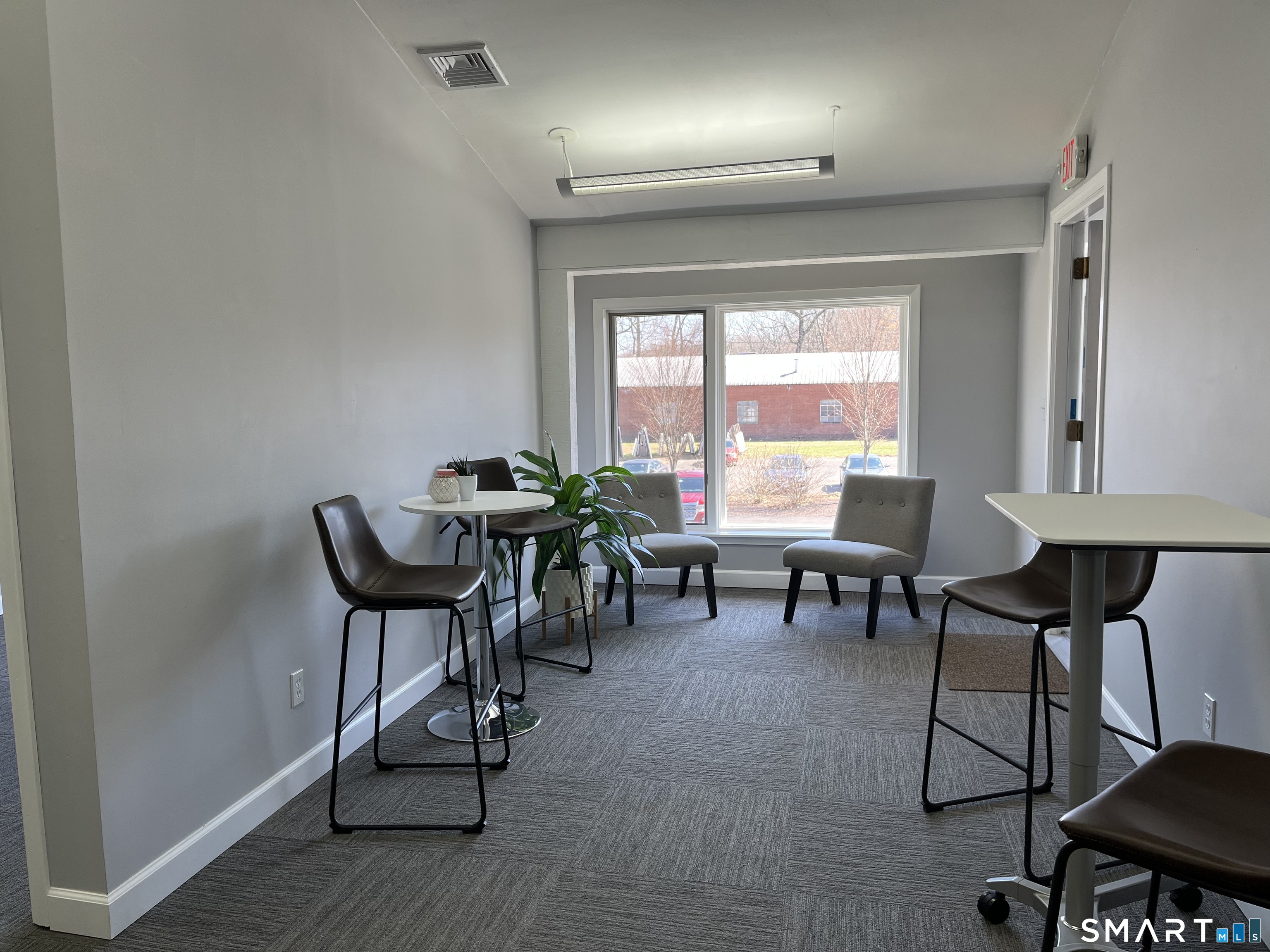1533 New Britain Avenue Farmington CT 06032