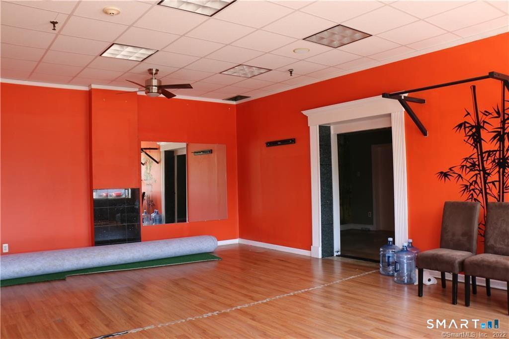 100 Research Drive Stamford CT 06906