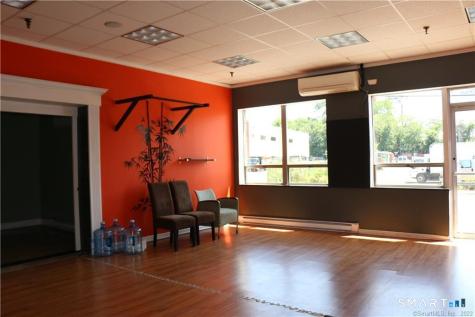 100 Research Drive Stamford CT 06906