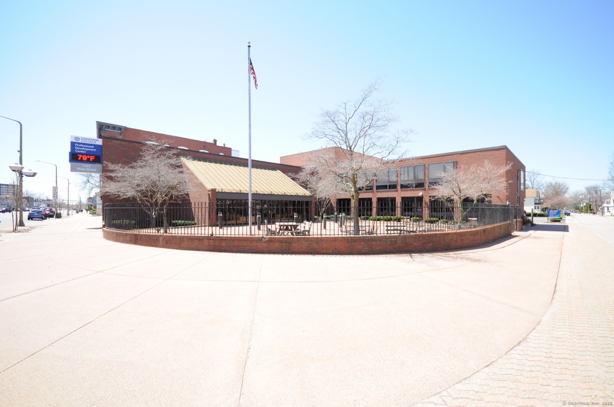 1137 Main Street East Hartford CT 06108