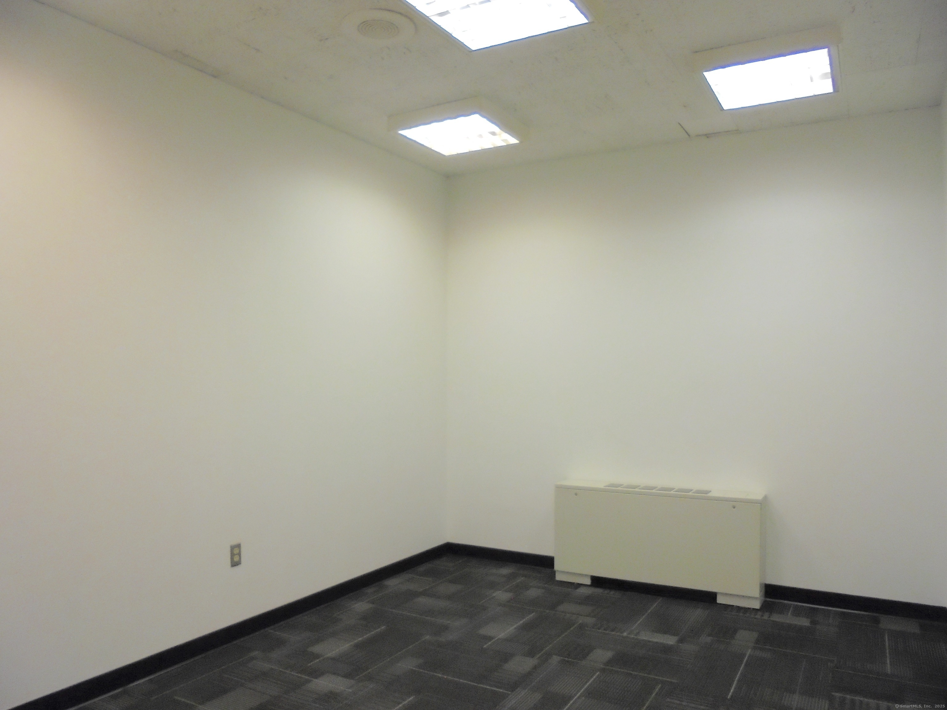 1137 Main Street East Hartford CT 06108