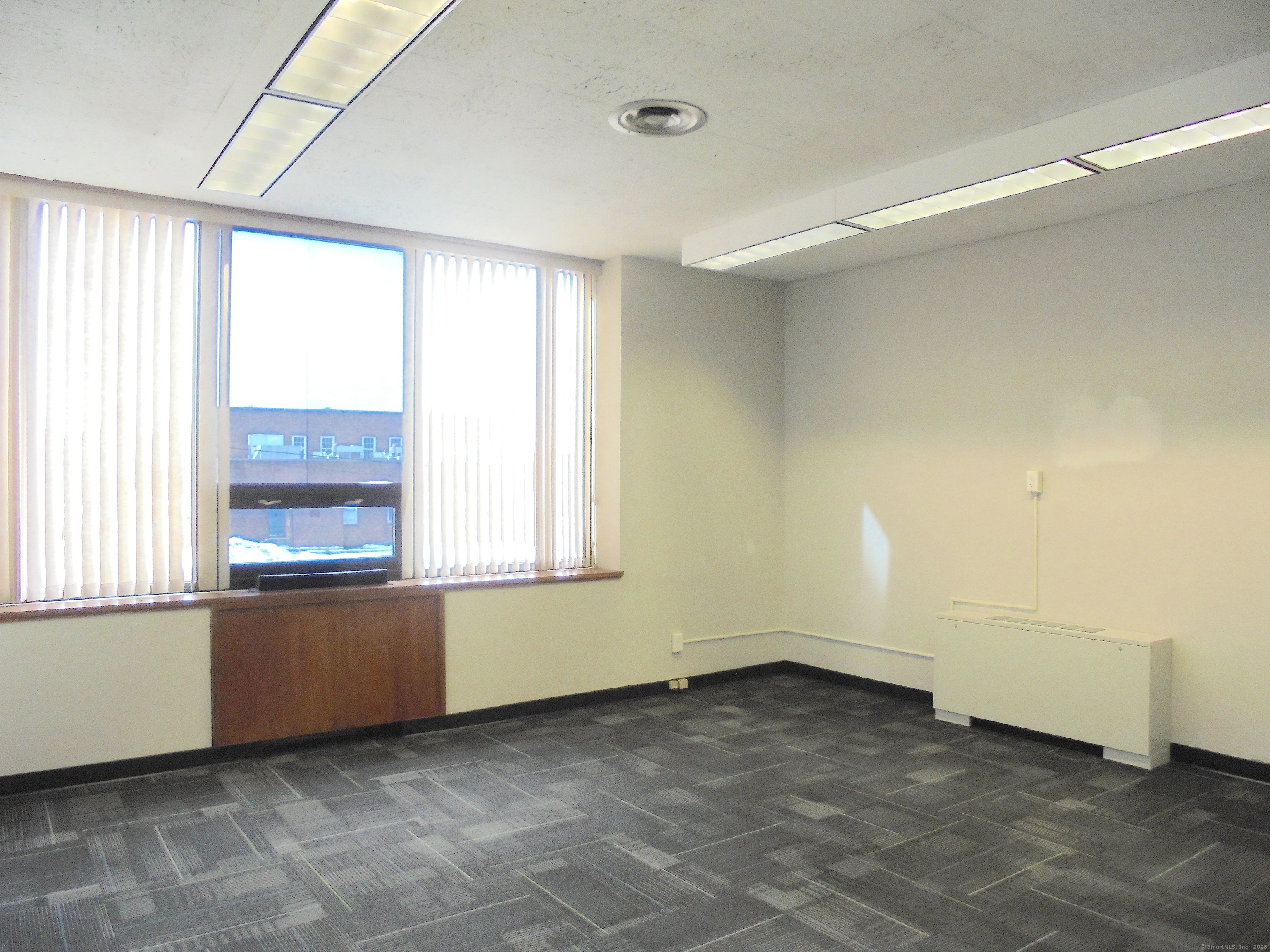 1137 Main Street East Hartford CT 06108