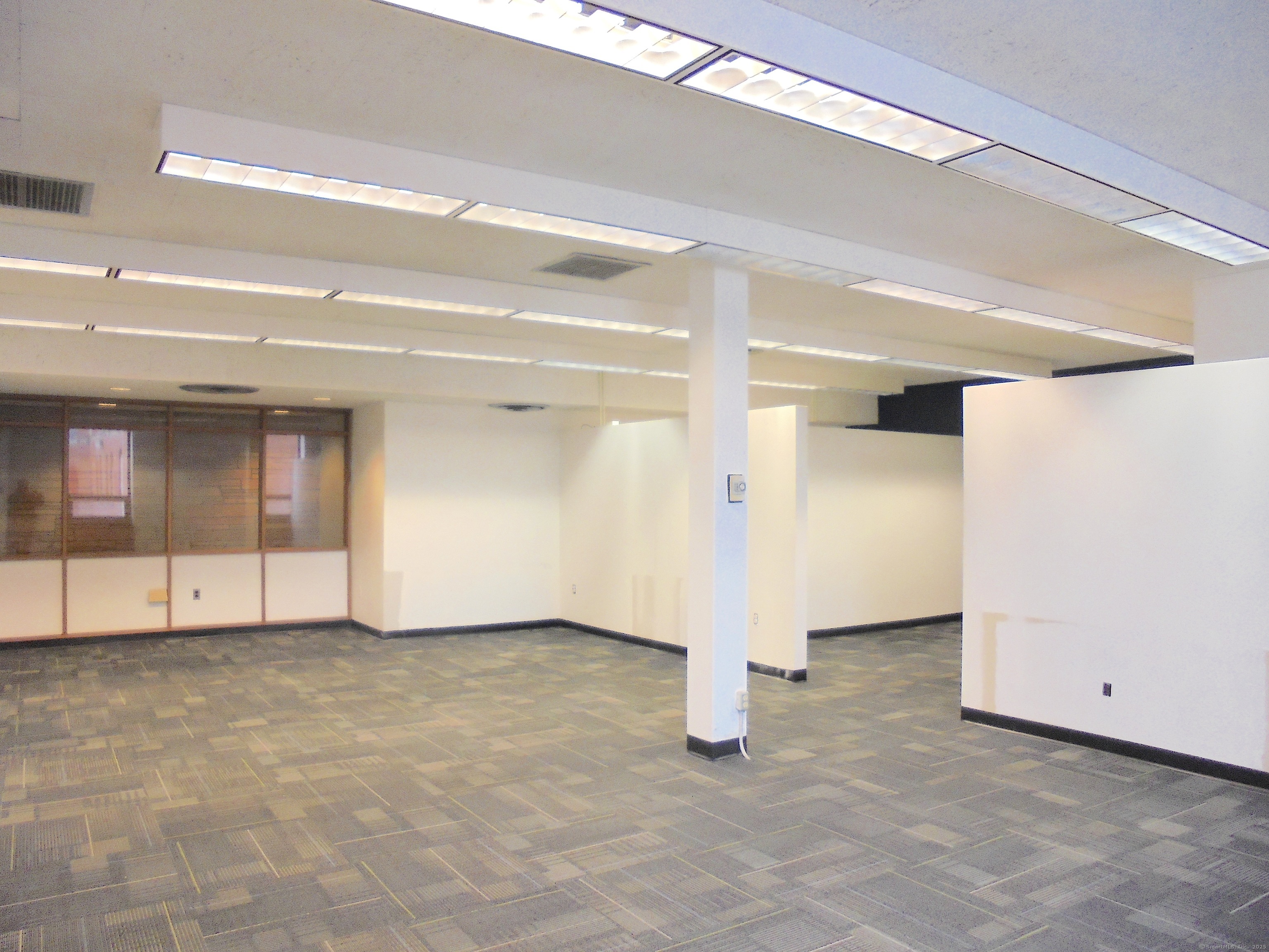 1137 Main Street East Hartford CT 06108