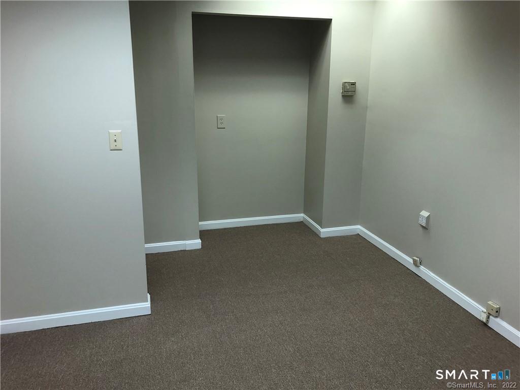 305 Burnside Avenue East Hartford CT 06108