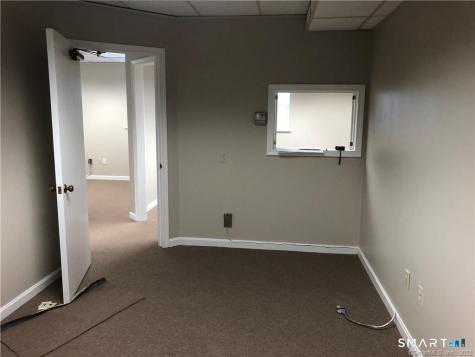 305 Burnside Avenue East Hartford CT 06108