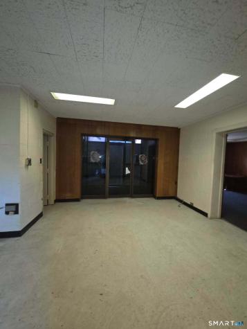 452 Meadow Street Waterbury CT 06702