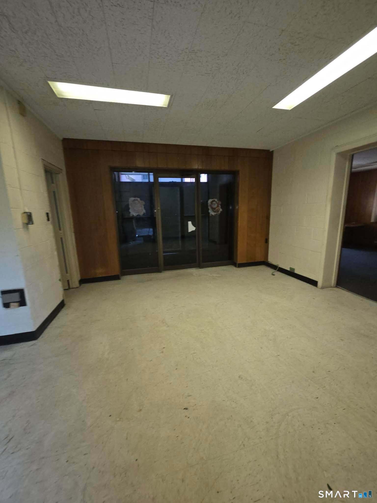 452 Meadow Street Waterbury CT 06702